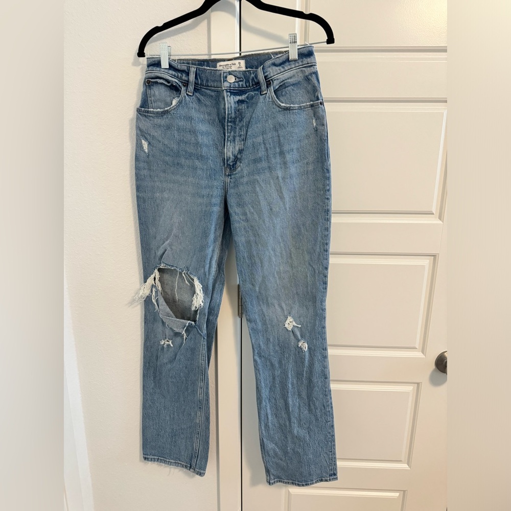 Abercrombie 90’s Jeans